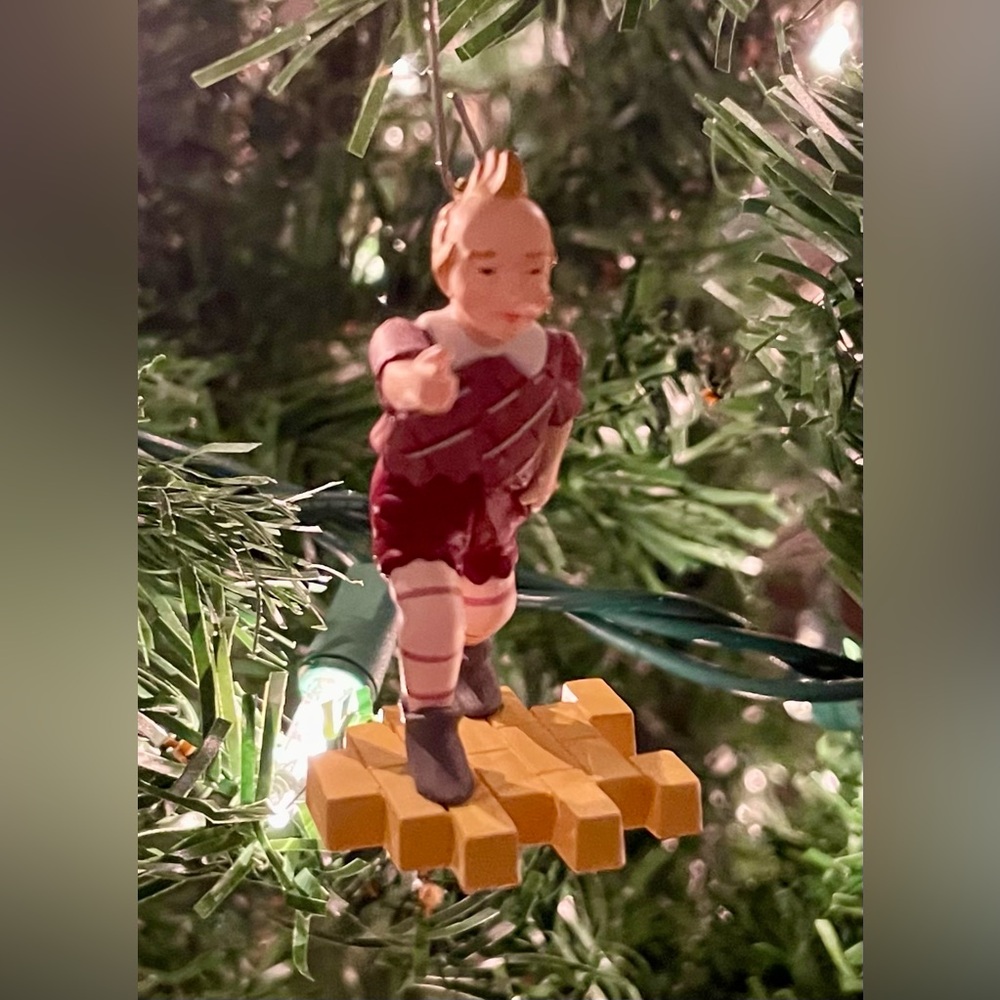Hallmark Keepsake “The Lollipop Guild” Wizard of Oz Ornament - Picture 4 of 10